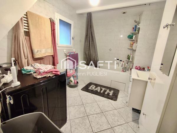 Maison de village rénovée