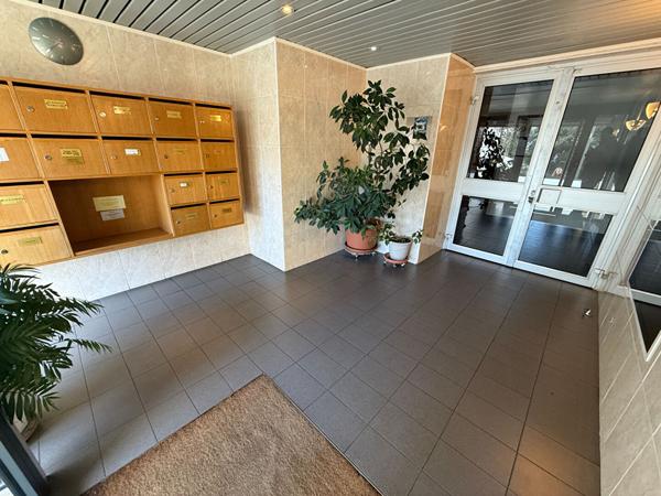 Appartement T3 VILLEURBANNE 69100 Sud GRATTE - CIEL / balcon - Cave et place de parking privative en SUS