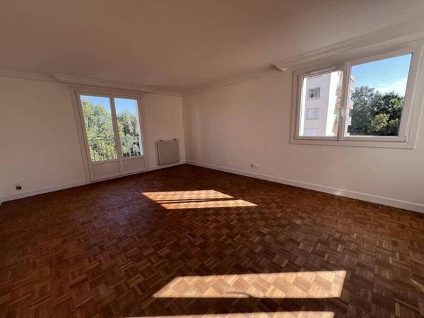 Appartement 3 pièces                                        - 44300 Nantes - PONT DU CENS Réf : 12177