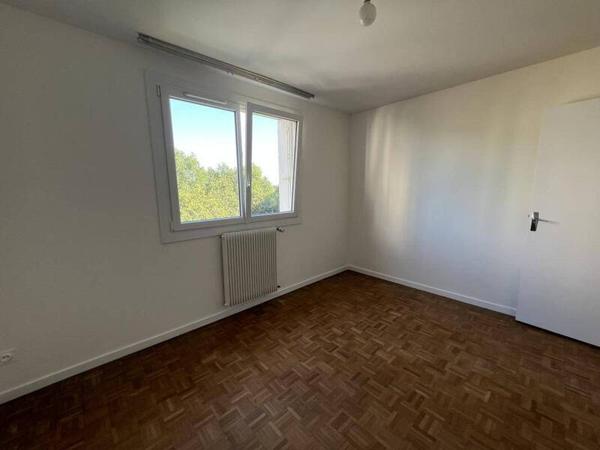 Appartement 3 pièces                                        - 44300 Nantes - PONT DU CENS Réf : 12177