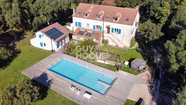 Ensemble immobilier (Corse du Sud)