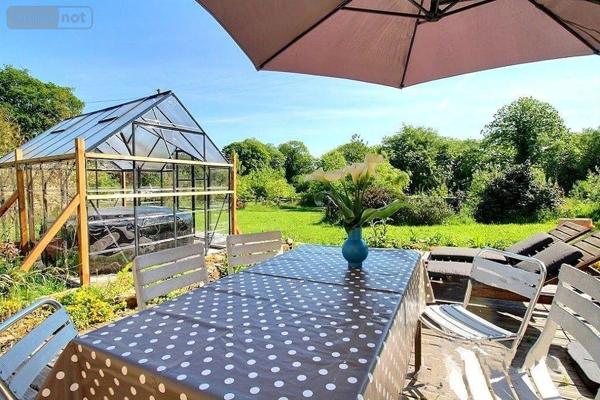 Grande propriété à vendre à Guiscriff dans le Morbihan (56560), ref : 11352/860   
campagne