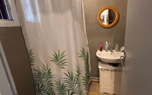 Appartement à vendre    3 pièces • 47,51 m2 Marseille 14