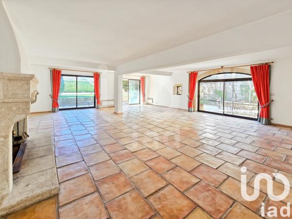 Maison à vendre 9 pièces 320 m² Clarensac