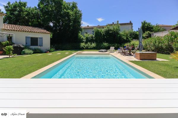 Une maison récente, connectée et économe, où chaque équipement a été pensé pour votre confort et pour maîtriser durablement vos dépenses énergétiques.