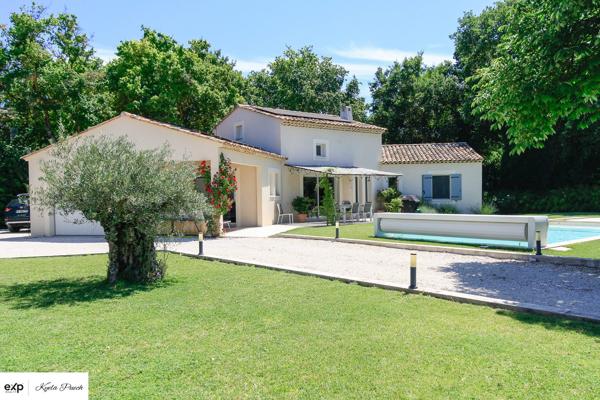 Une maison récente, connectée et économe, où chaque équipement a été pensé pour votre confort et pour maîtriser durablement vos dépenses énergétiques.