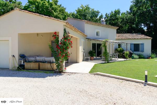 Une maison récente, connectée et économe, où chaque équipement a été pensé pour votre confort et pour maîtriser durablement vos dépenses énergétiques.