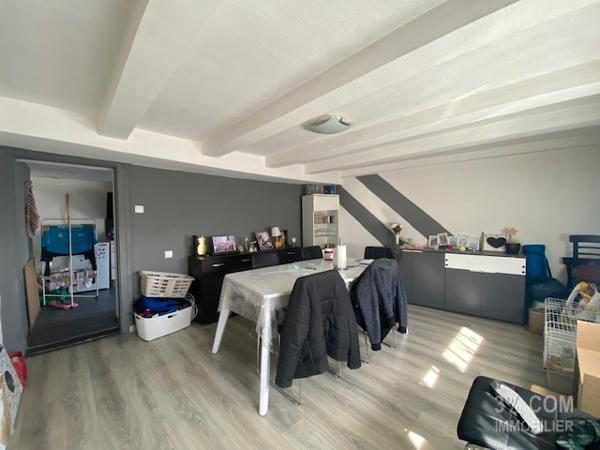 3%.COM Immeuble pour investisseur au centre de HOCHFELDEN Hochfelden (67270)