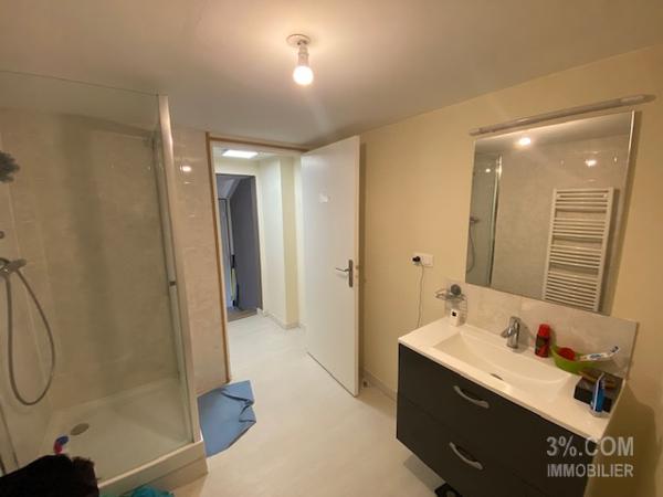 3%.COM Immeuble pour investisseur au centre de HOCHFELDEN Hochfelden (67270)