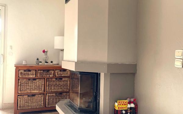 Maison à vendre    5 pièces •  Salavas