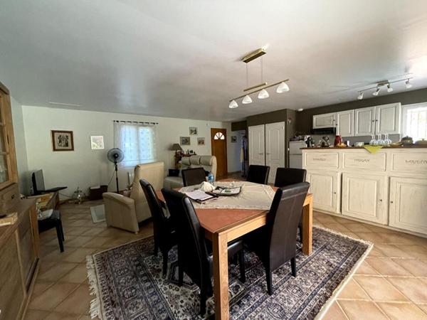 APT, Villa Apt 4 pièce(s) 119 m2