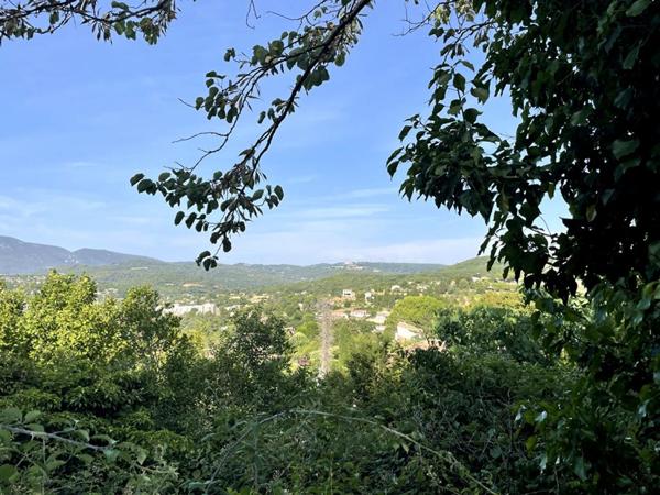 APT, Villa Apt 4 pièce(s) 119 m2