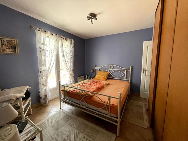 APT, Villa Apt 4 pièce(s) 119 m2