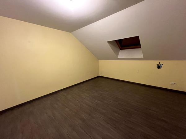 Maison Pouilley Francais 6 pièce(s) 114.69 m2