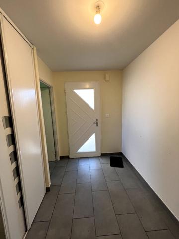 Maison Pouilley Francais 6 pièce(s) 114.69 m2