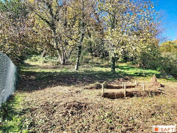 Terrain de 958m2 plein coeur d'Albigny