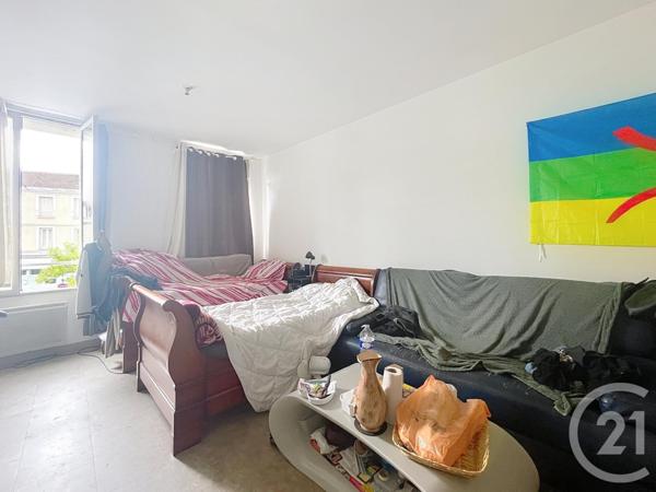 Immeuble à vendre  78,94 m2 MONTEREAU FAULT YONNE - 77