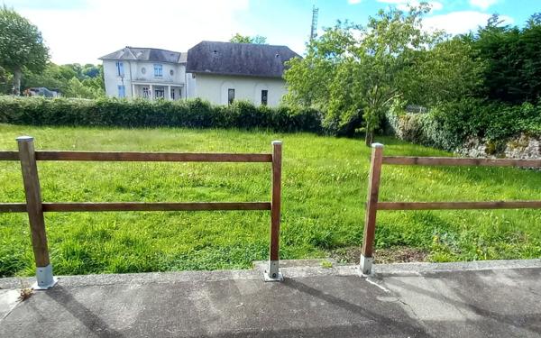 Maison à louer    6 pièces •  Asson