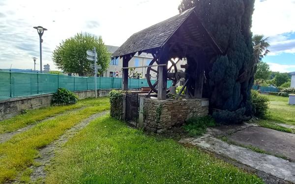 Maison à louer    6 pièces •  Asson