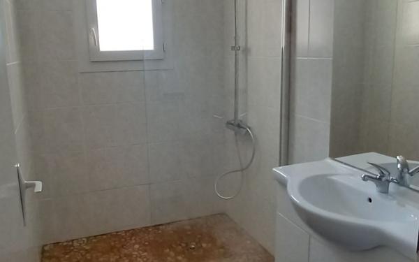 Maison à louer    6 pièces •  Asson