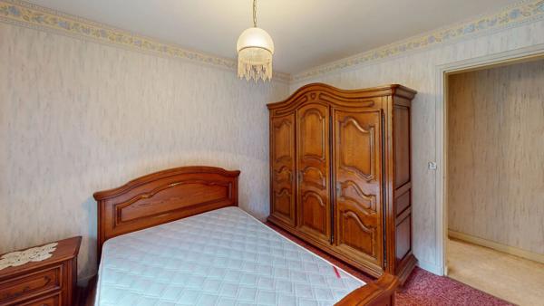 BAR LE DUC : Maison sur sous sol 80m², 4 pièces, 2 chambres, quartier calme et recherché