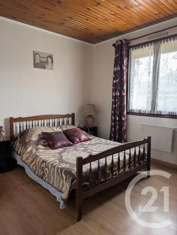 Maison à vendre  7 pièces - 195,36 m 2   CHAMPVERT  - 58