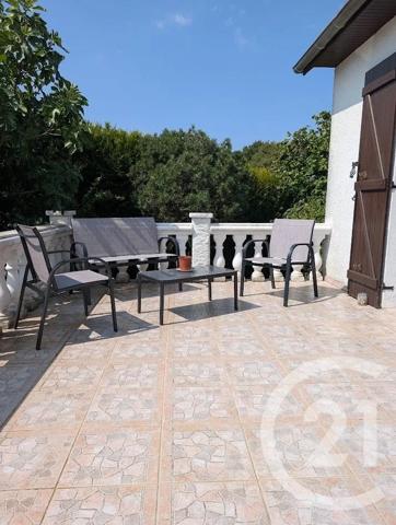 Maison à vendre  7 pièces - 195,36 m 2   CHAMPVERT  - 58