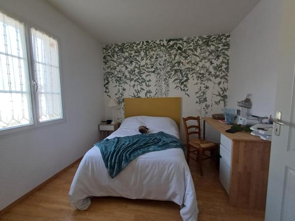 Maison  5 pièce(s)  3 chambre(s)  141 m²