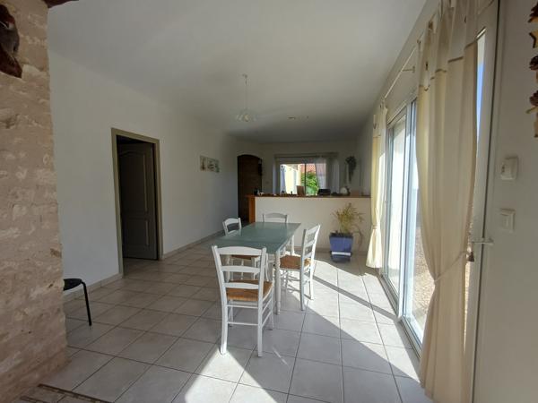 Maison  5 pièce(s)  3 chambre(s)  141 m²