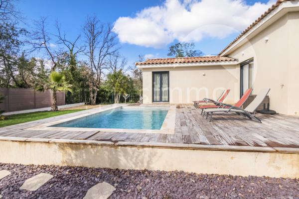 Maison
                                                                                                                                                                                                                                                                                                                        4 pièce(s)                                                                                                                                                                                                          3 chambre(s)                                                                                                                                                                                                          120  m²