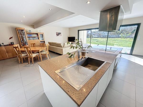 MAGNIFIQUE VILLA MODERNE A VENDRE A VERNIOLLE