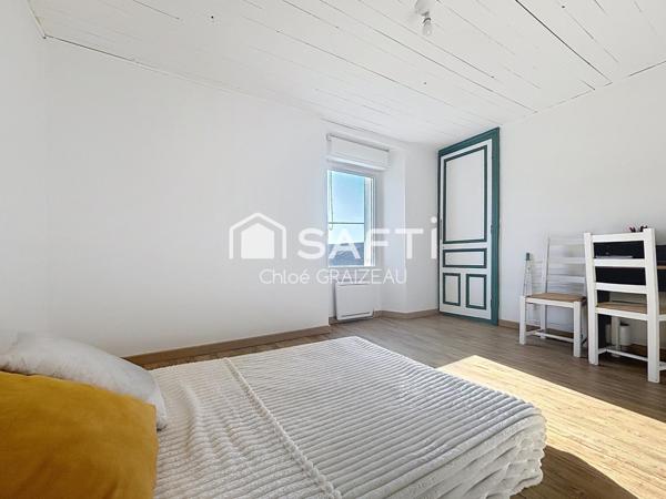 Maison rénovée, 2 chambres, garage