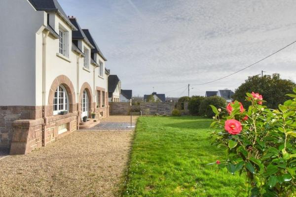 Maison rénovée en centre-ville, proche des commodités