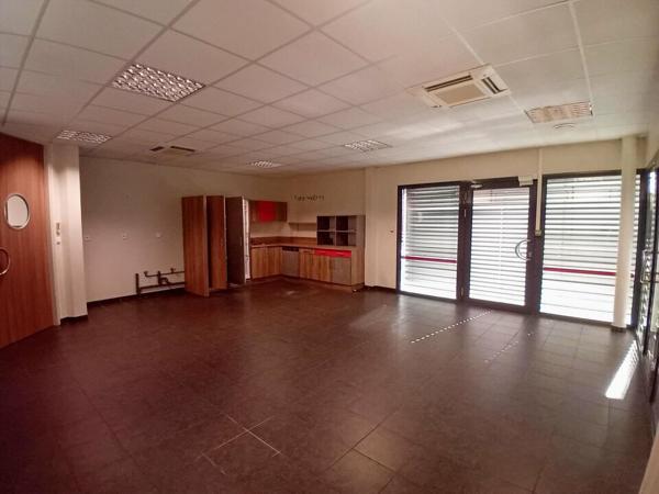 Montceau les Mines - Bureaux 650 m² à louer