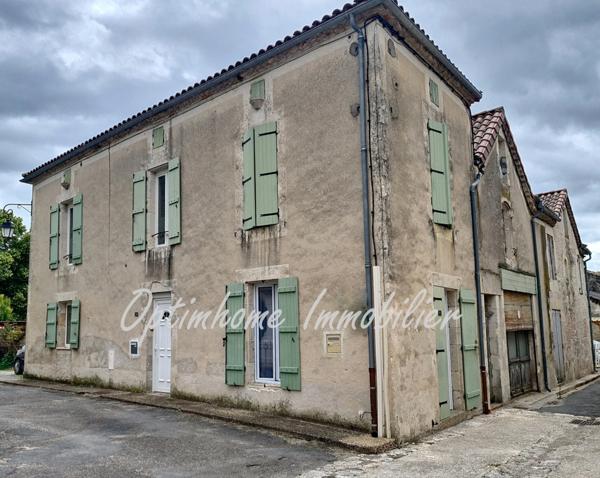 Ensemble immobilier avec maison à restaurer et deux appartements