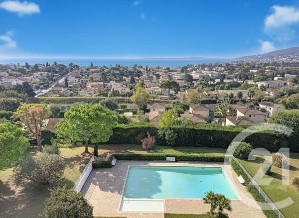 Appartement F3 à vendre  3 pièces - 77,72 m2 ANTIBES - 06
