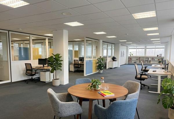 BUREAUX à LOUER de 100 m²