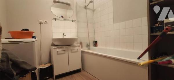 Arras : Immeuble de rapport avec 4 appartements .