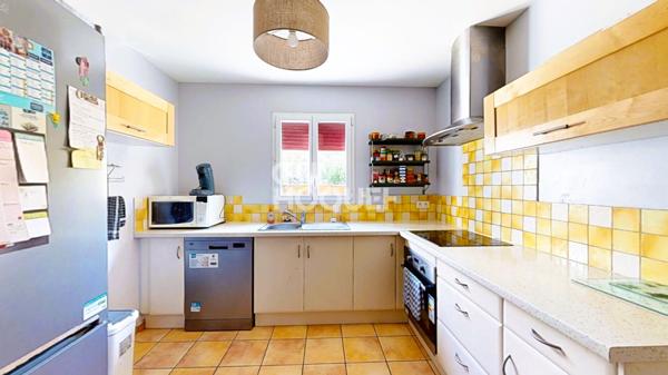 Maison prête à vivre à Carpentras : 88m² habitables, Garage, Jardin privatif.