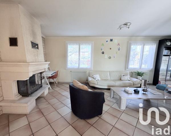Maison à vendre 8 pièces 155 m² Soisy-sur-Seine