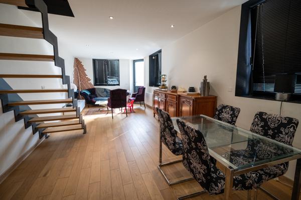 Maison rénovée 3 chambres, terrasse.