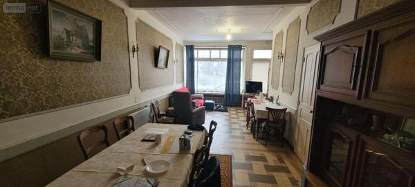 Immeuble à vendre à Telgruc-sur-Mer dans le Finistère (29560), ref : 3251-20   
Centre-bourg