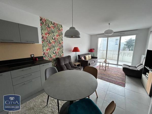 Appartement à louer 2 pièces 46.25m²