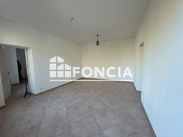 Location Appartement 3 pièces 70.6 m² - 22 PL. MARCEL PAGNOL Manosque 04100