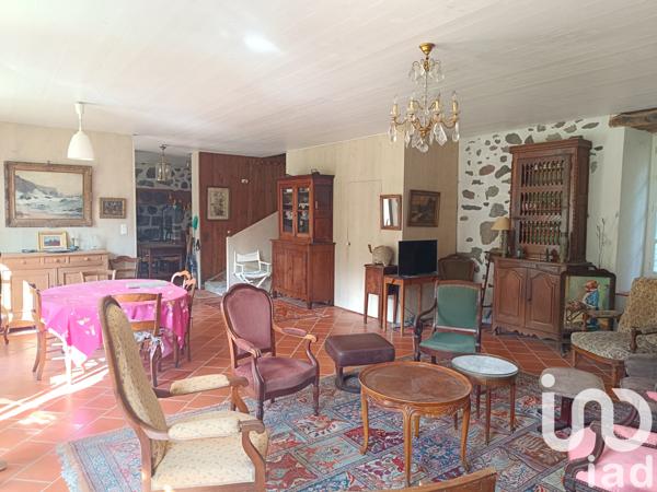 Maison à vendre 8 pièces 192 m² Saint-Chamant