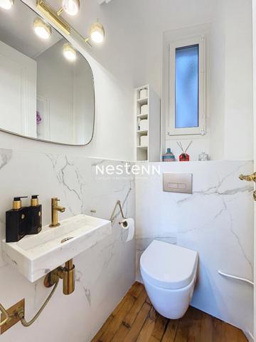 Appartement Paris 2 pièce(s) 53 m2 - Balcon - Triangle d'Or - Georges V - Exterieur