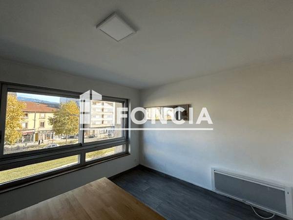 Location Appartement 2 pièces 44.8 m² - 26 COURS DE LA LIBERATION Grenoble 38100