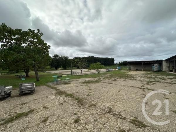 Maison à vendre  20 pièces - 1400 m2 CONDOM - 32