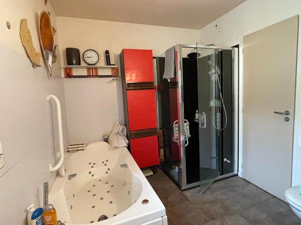Vue et très bel environnement pour cette maison à Dieulefit