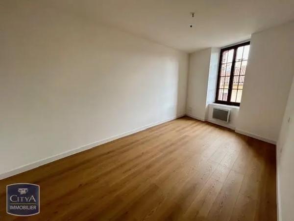 Appartement à louer 2 pièces 47.79m²